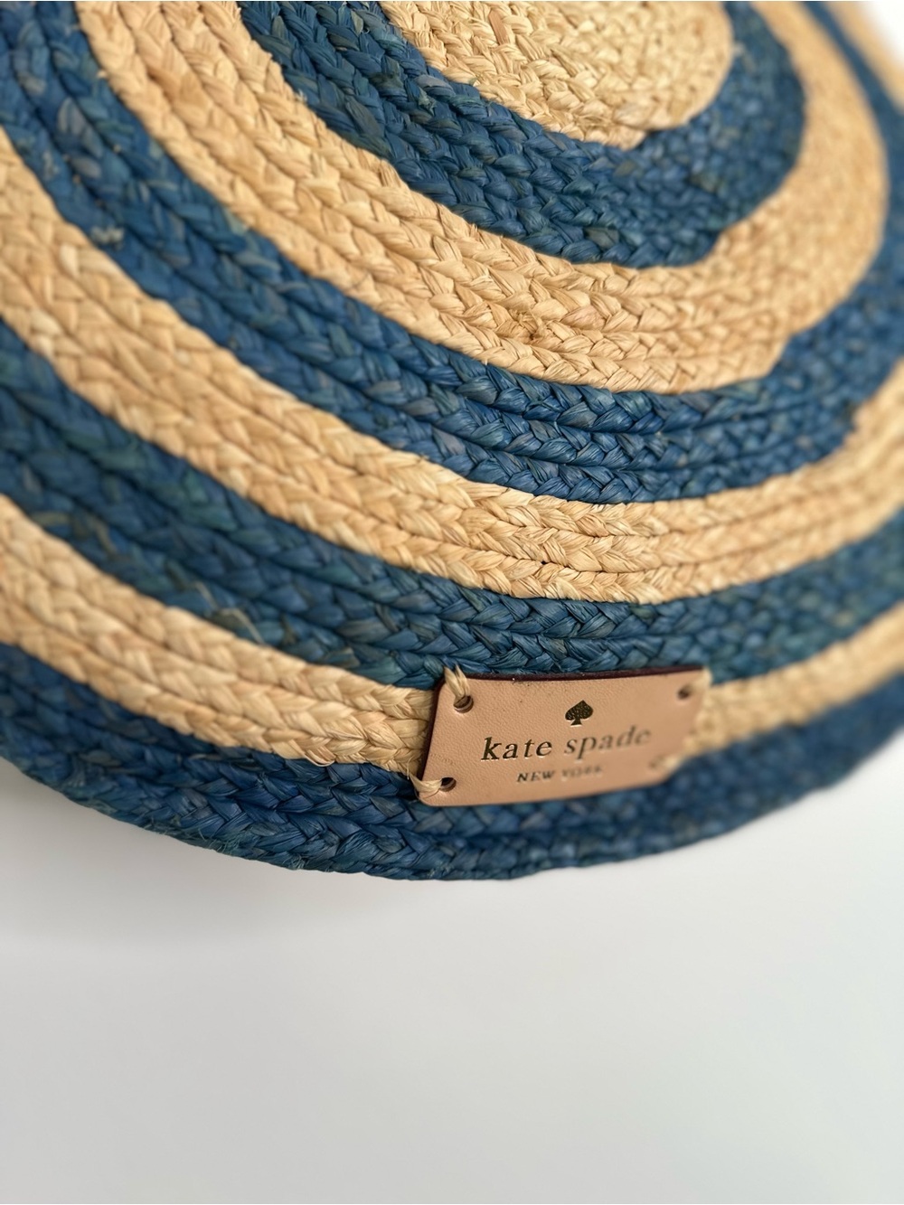 Kate Spade Round Raffia Straw Tote Blue Natural Woven Circle Bag 15” Rare - Picture 4 of 14